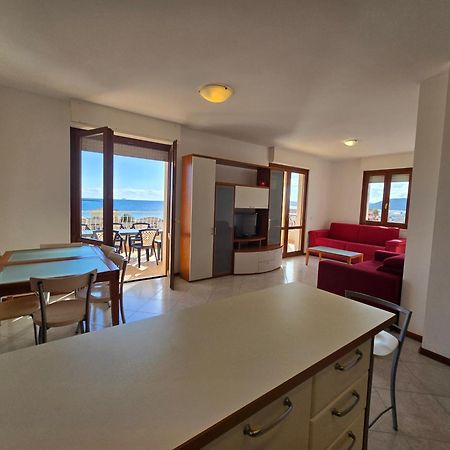 Royal Apartment Sea View Алгеро Екстериор снимка