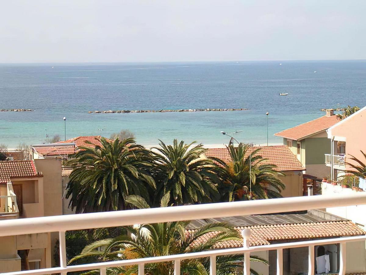 Royal Apartment Sea View Алгеро Екстериор снимка