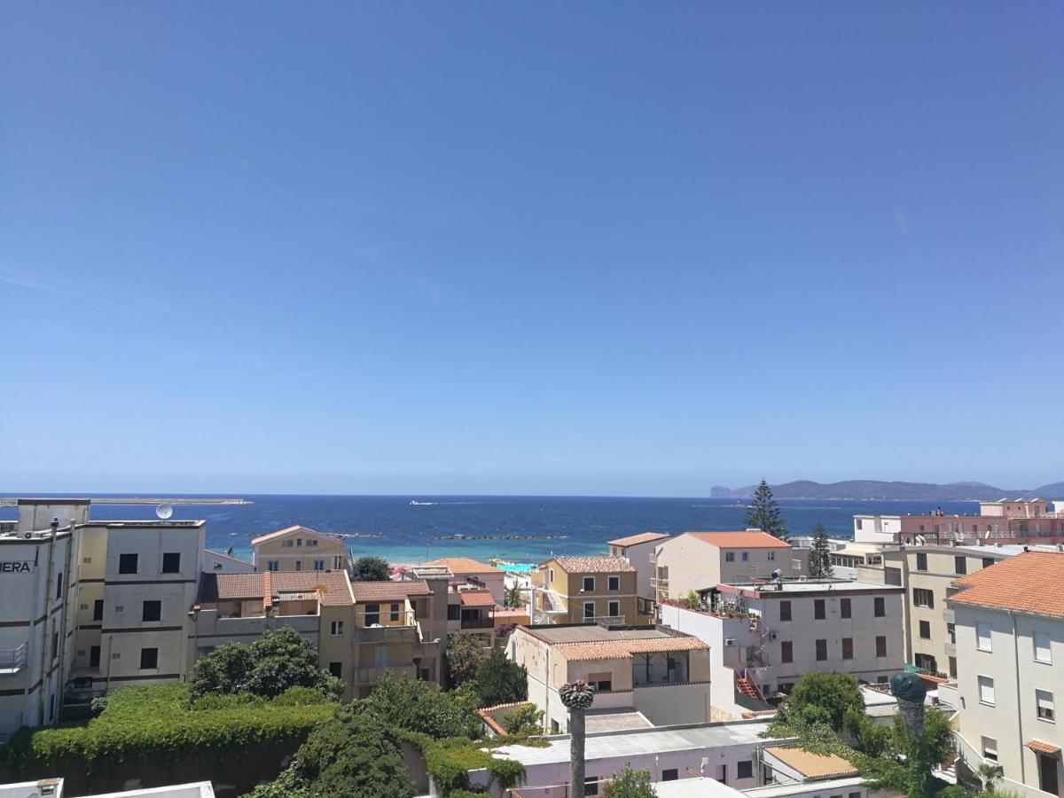 Royal Apartment Sea View Алгеро Екстериор снимка