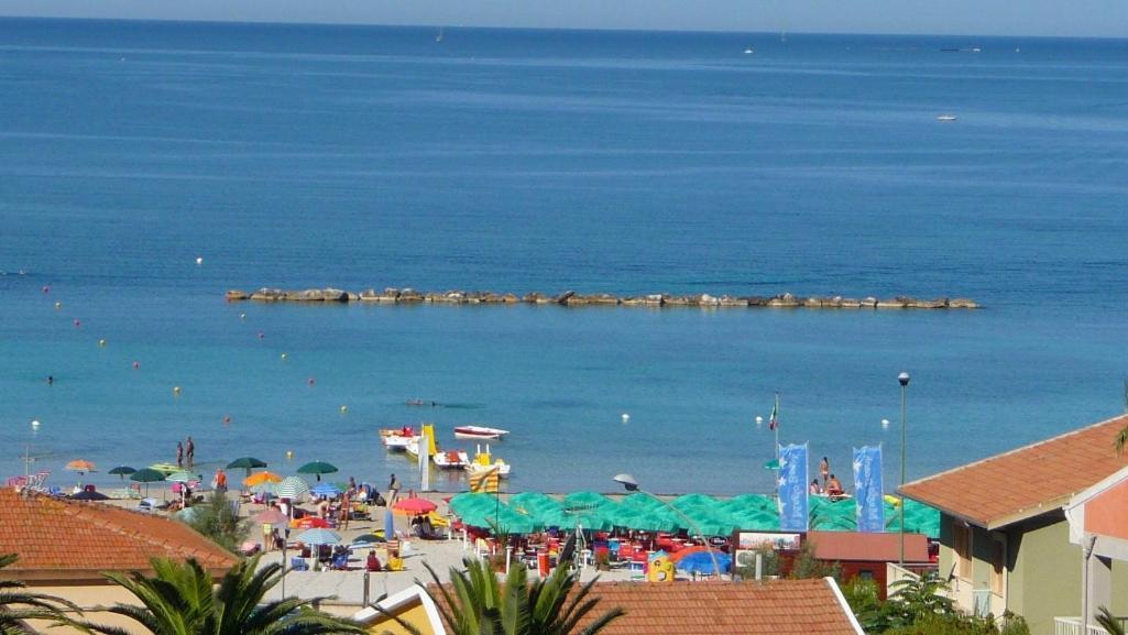 Royal Apartment Sea View Алгеро Екстериор снимка
